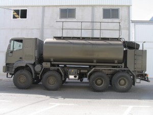 photo 8x8 truck